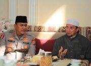 Kapolresta Palu Bersilaturahmi dengan Habib Alwi bin Saggaf Aljufri