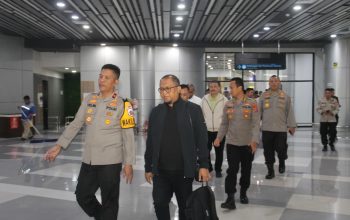 Wakapolda Sulteng Sambut Kedatangan Tim BPK RI di Bandara, Ini Agenda Pemeriksaannya