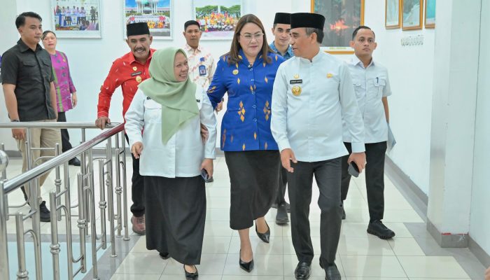 Anwar Hafid Prioritaskan Bedah RTLH Tekan Kemiskinan Donggala