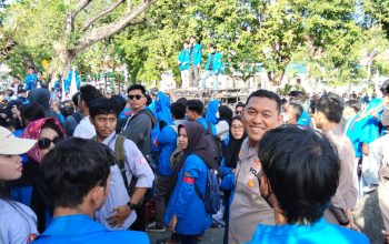Kapolresta Palu Kawal Aksi Mahasiswa di DPRD Sulteng