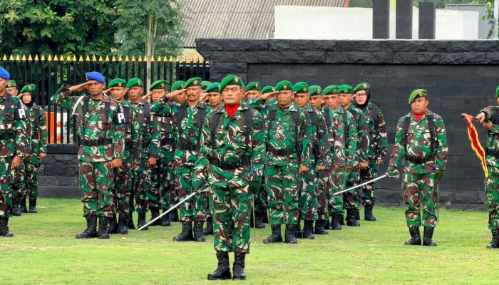 Kodam XXIII/Palaka Wira Gelar Upacara Bendera Rutin di Palu