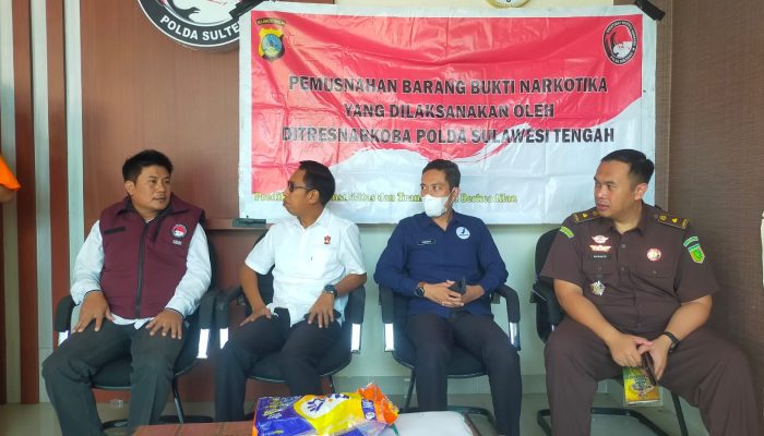 Hampir 1 Kg Sabu Dimusnahkan di Mako Polda Sulteng