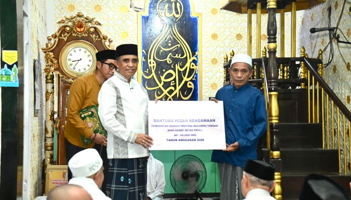 Safari Ramadan di Sigi, Gubernur Anwar Hafid Ajak Umat Kejar Taqwa