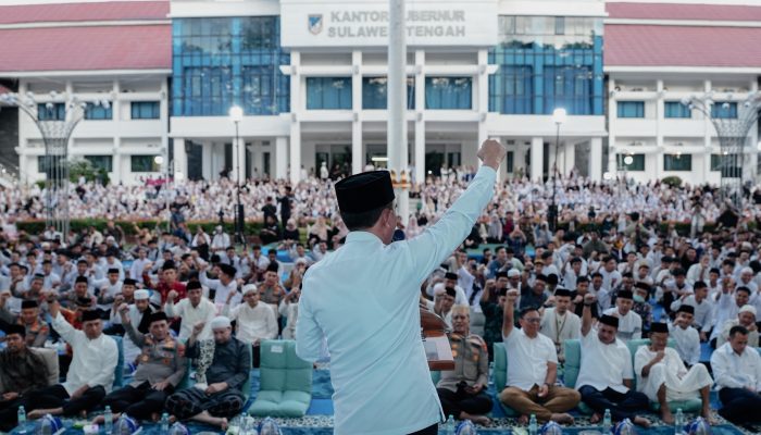 Lautan Warga Hadiri Bukber Sulteng Nambaso
