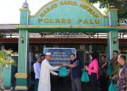 Ditressiber Polda Sulteng Berbagi Sembako dan Takjil di Bulan Ramadhan