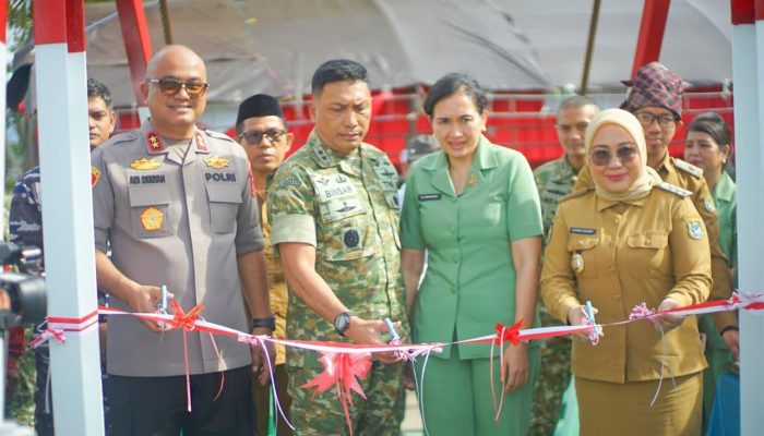 Pangdam Palaka Wira Resmikan Jembatan Garuda di Mamuju