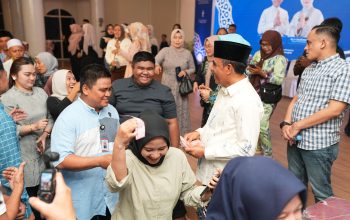 Suasana Hangat Warnai Open House Gubernur Sulteng