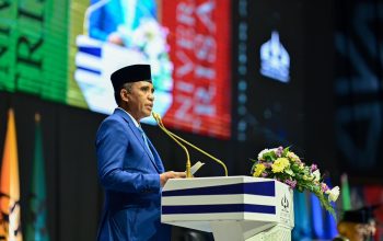 Anwar Hafid: Gelar Sarjana Adalah Kontrak Sosial