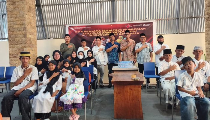 KPU Kota Palu Berbagi dengan Anak Yatim Lewat Doa Bersama