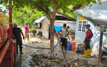 Banjir Bandang Rendam Puluhan Rumah di Avolua, 50 Warga Mengungsi