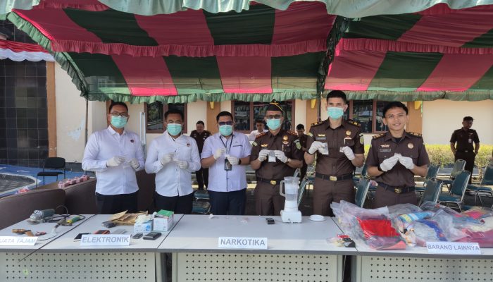 Kejari Buol Musnahkan Barang Bukti 27 Perkara, Sabu Capai 97,8 Gram
