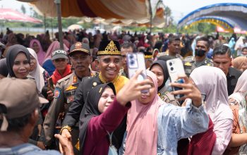 Anwar Hafid Hadiri Puncak HUT ke-27 Buol