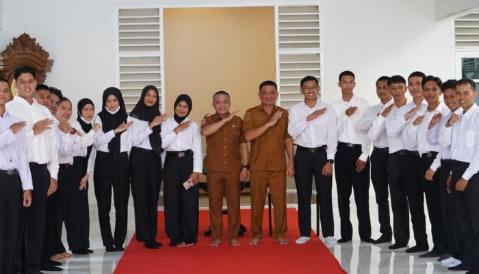 17 Warga Palu Terpilih Program Kerja ke Jepang, Hadianto Beri Pesan Tegas